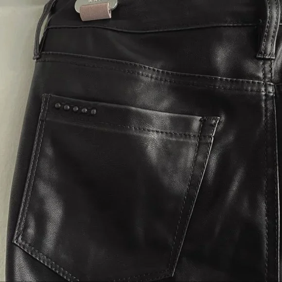 💥HOT ITEM💥Black Lace Up Skinny Leather Pants - Picture 13 of 15